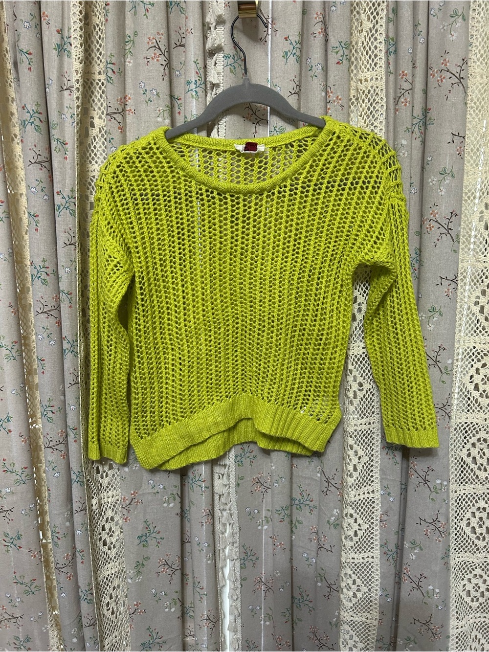 LEI Neon Lime Open Knit Mesh Sweater‎ Cover Up Girls Large Y2K Coastal